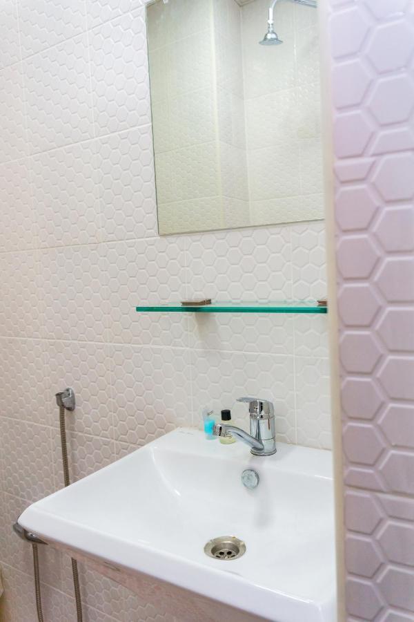White Horse Hotel Баку Екстер'єр фото
