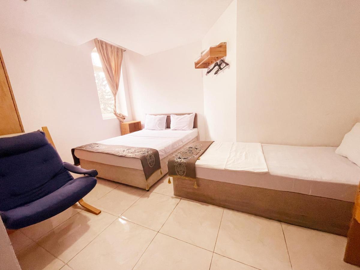 White Horse Hotel Баку Екстер'єр фото