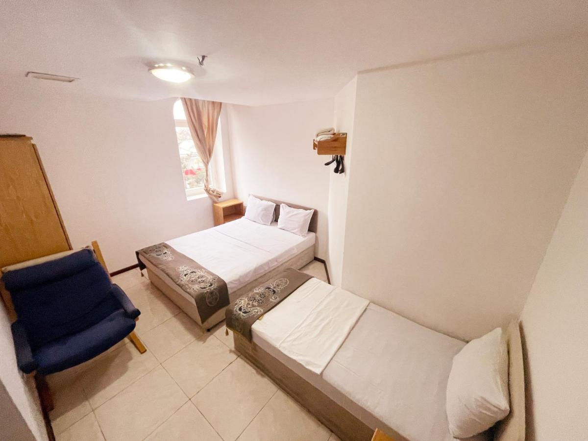 White Horse Hotel Баку Екстер'єр фото